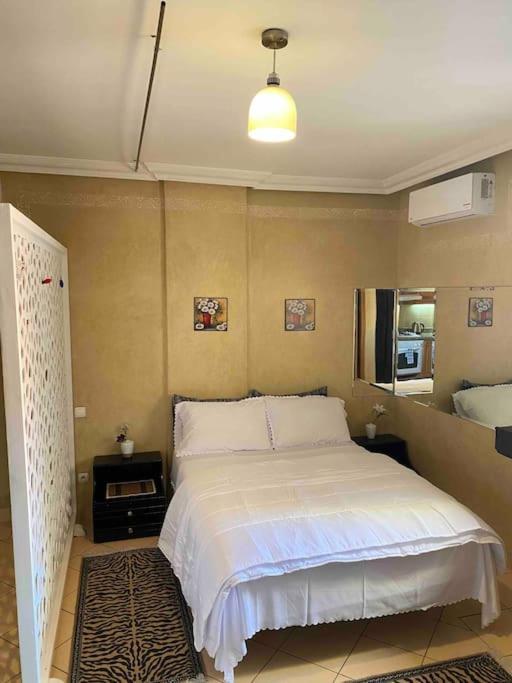 Superbe Appartement A Gueliz Marrakesh Buitenkant foto