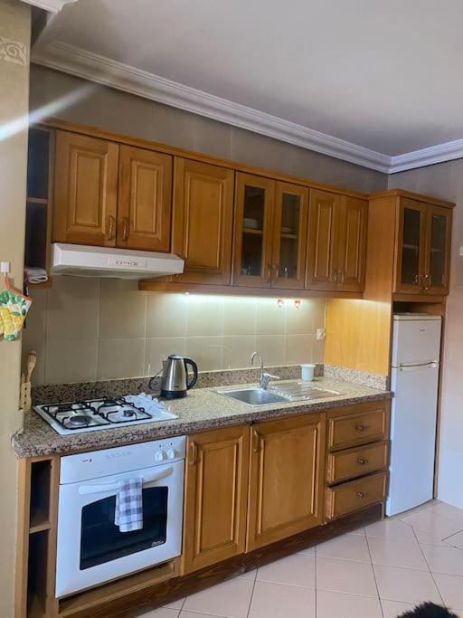 Superbe Appartement A Gueliz Marrakesh Buitenkant foto